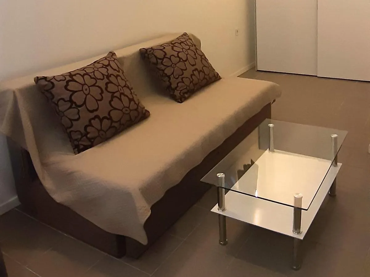 Elza Apartment Split